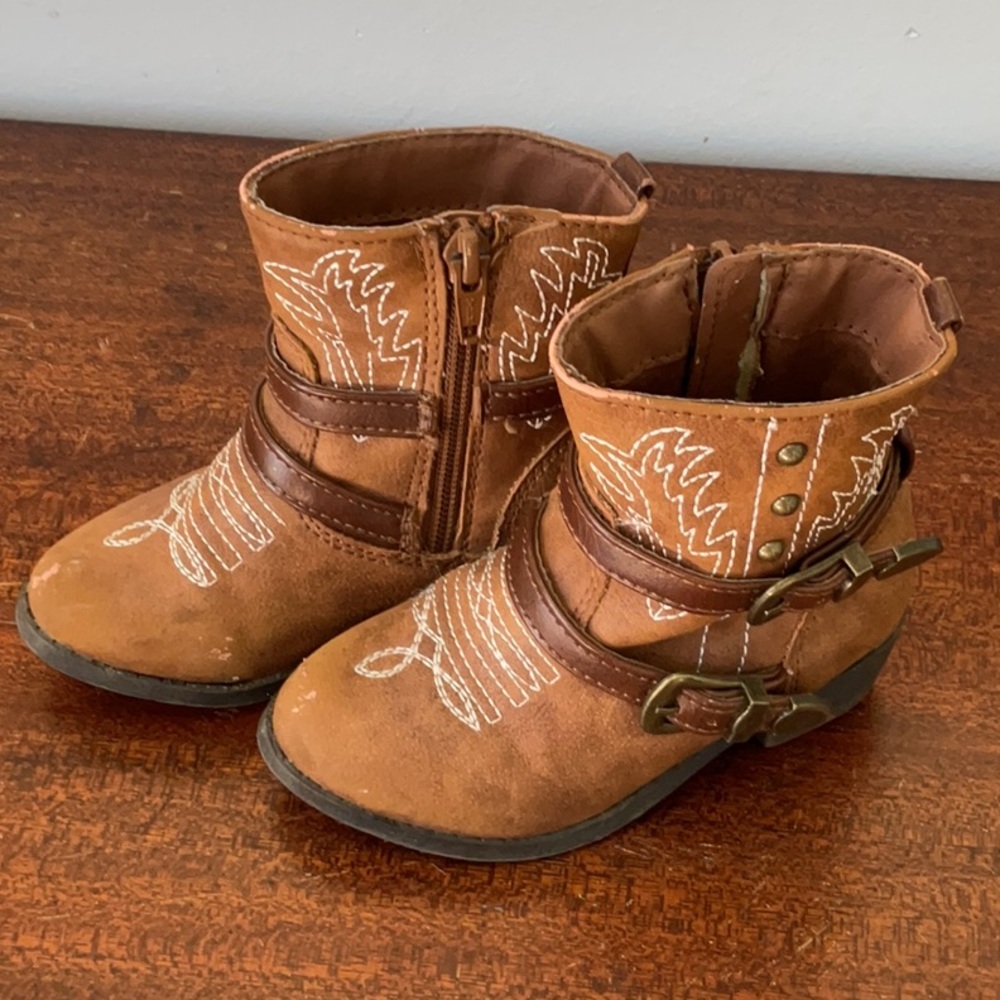 FADED GLORY mini cowgirl boots!